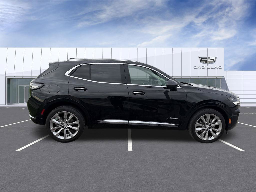 Used 2023 Buick Envision Avenir AWD/4WD image 2