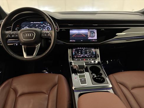 Used 2023 Audi Q7 3.0T Premium w/ Convenience Package AWD/4WD image 26