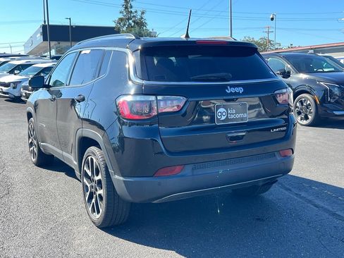 Used 2018 Jeep Compass Limited w/ Navigation Group FWD image 7