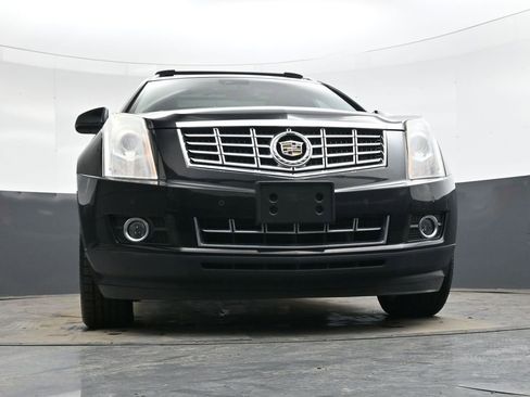 Used 2016 Cadillac SRX Performance w/ Driver Awareness Package image 41