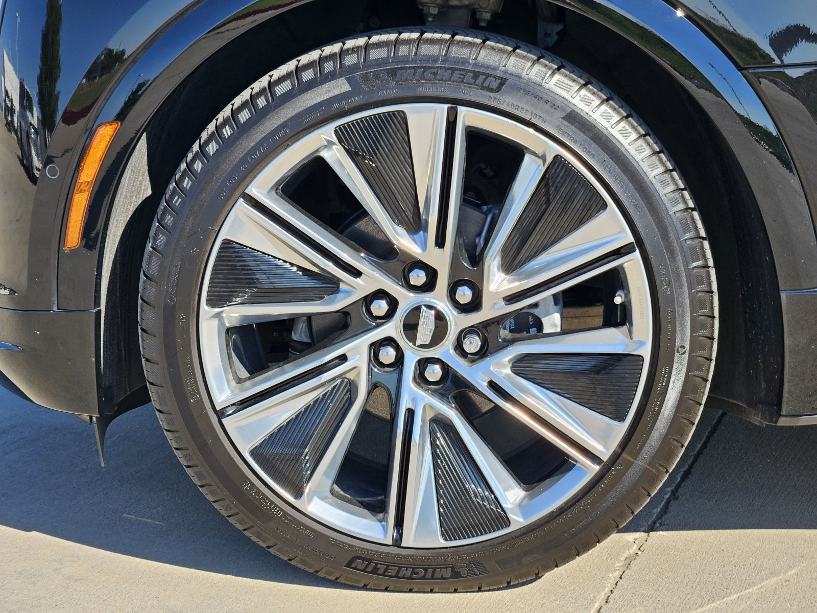 Certified 2026 Cadillac Lyriq Signature Luxury w/ Nappa Leather Package AWD/4WD image 12