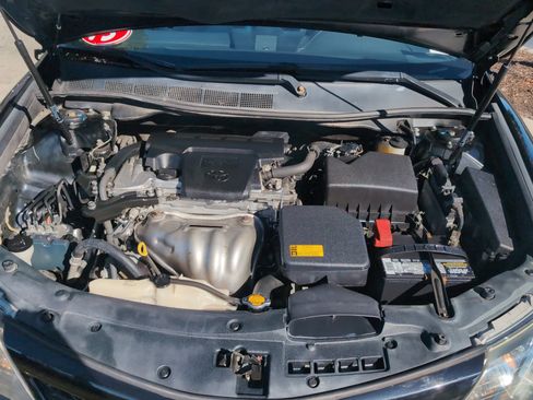 Used 2013 Toyota Camry SE image 31