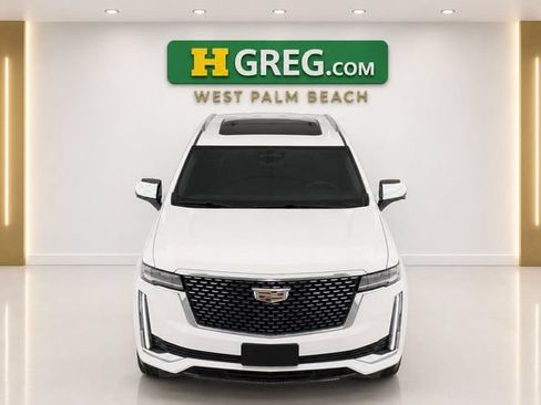 Used 2023 Cadillac Escalade Premium Luxury RWD image 10