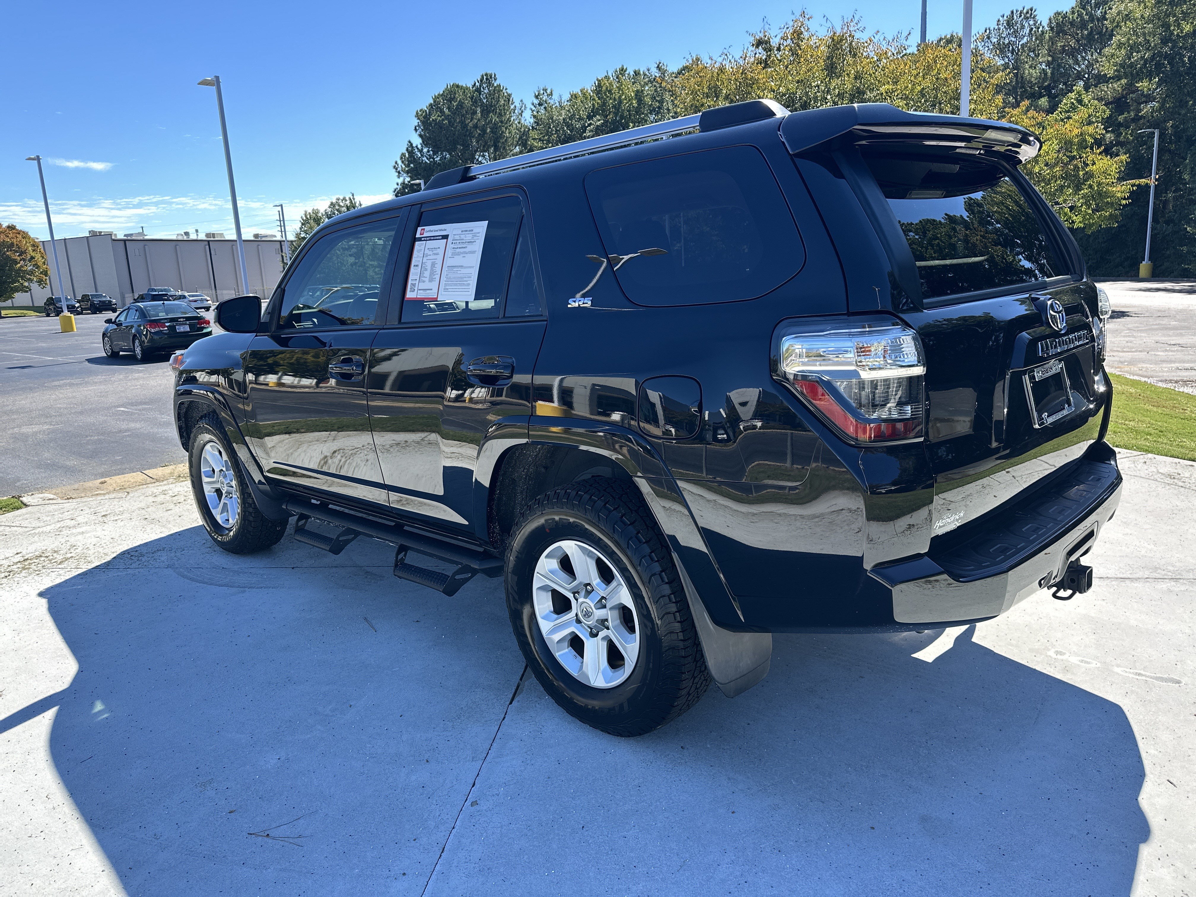 Used 2022 Toyota 4Runner SR5 RWD image 8