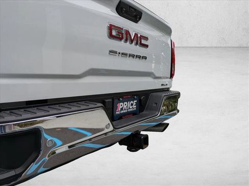 Used 2025 GMC Sierra 2500 SLE w/ SLE Value Package; image 29