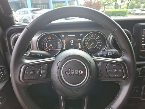 Used 2021 Jeep Wrangler Unlimited Sport AWD/4WD image 23