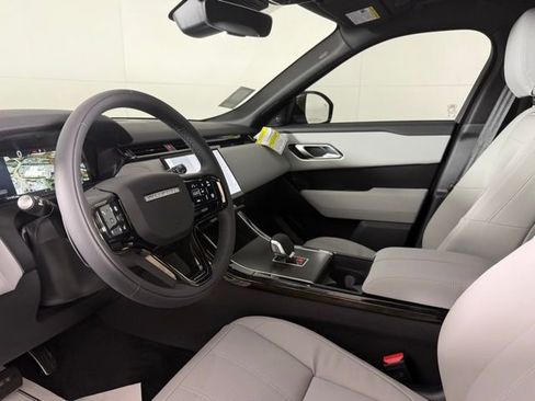 New 2026 Land Rover Range Rover Velar Dynamic SE AWD/4WD image 16