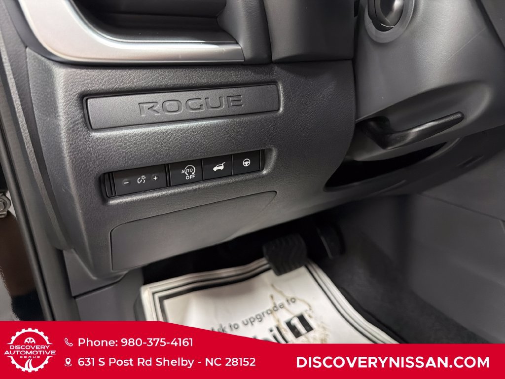 New 2026 Nissan Rogue Dark Armor AWD/4WD image 14