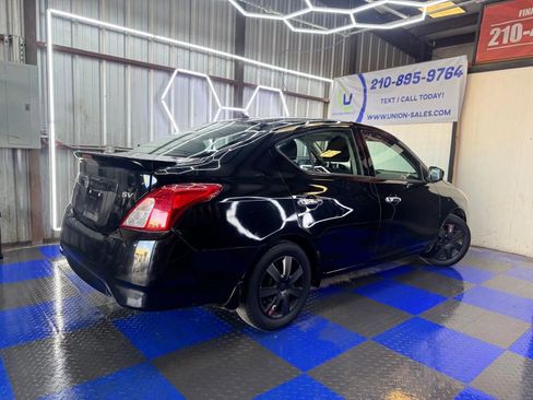 Used 2016 Nissan Versa SV image 16