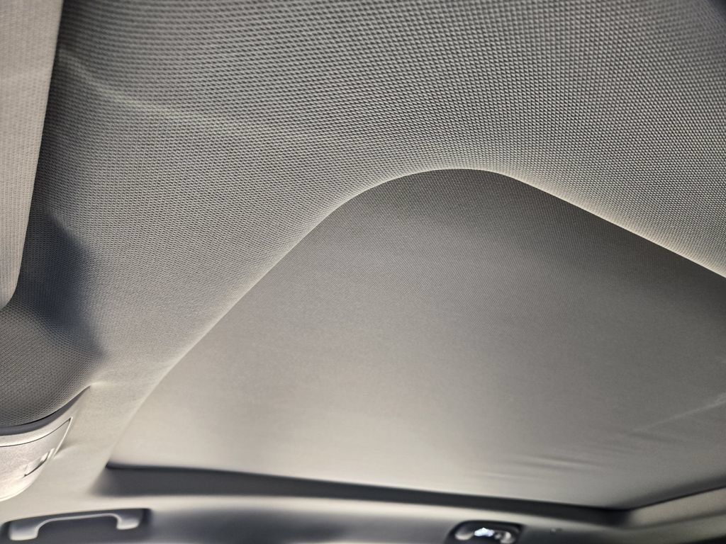 Used 2018 Chevrolet Equinox Premier AWD/4WD image 31