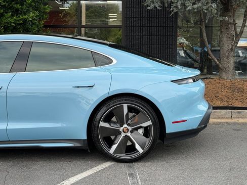Used 2020 Porsche Taycan 4S AWD/4WD image 14