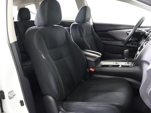 Used 2019 Nissan Murano S image 26