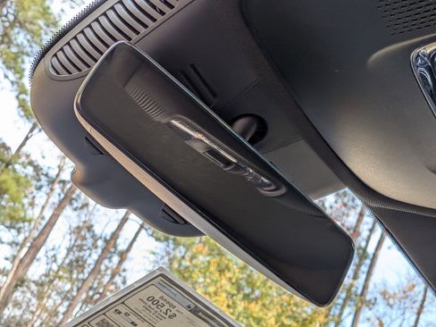 New 2026 Mercedes-Benz GLB 250 image 28