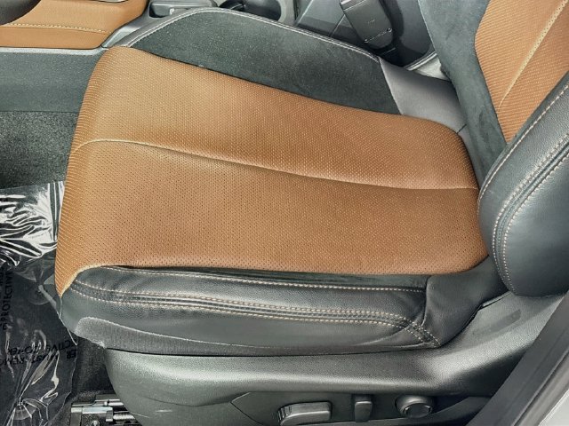 Certified 2025 Subaru Forester Touring AWD/4WD image 23