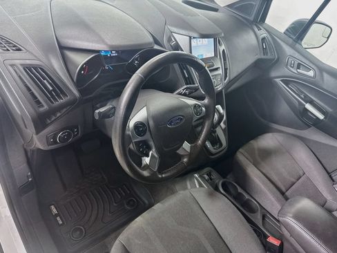 Used 2018 Ford Transit Connect XLT FWD image 9