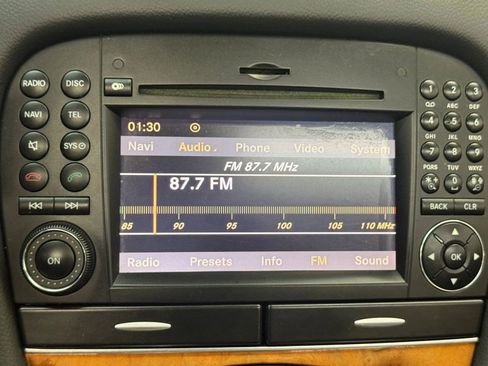 Used 2009 Mercedes-Benz SL 550 image 18