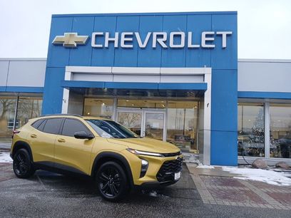Used 2024 Chevrolet Trax ACTIV w/ Sunroof Package