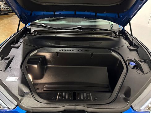 Used 2025 Ford Mustang Mach-E Premium image 12