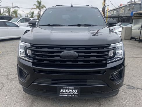 Used 2020 Ford Expedition XLT w/ Equipment Group 202A RWD image 3