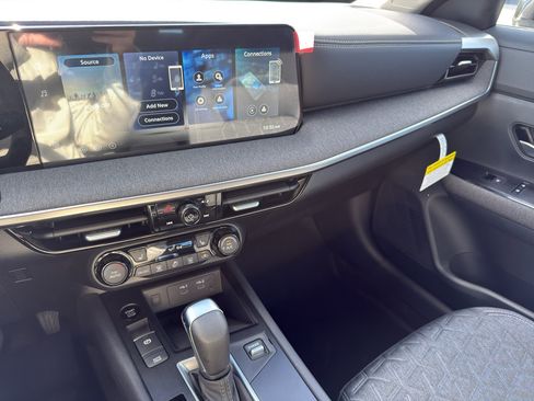 New 2026 Nissan Kicks SV w/ Cold Weather Package image 21