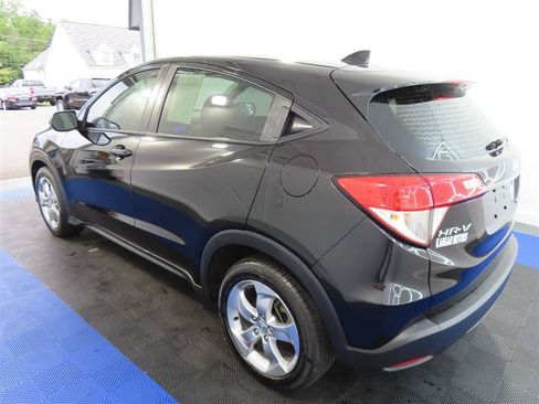 Used 2022 Honda HR-V LX image 10