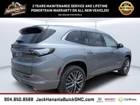 New 2026 Buick Enclave Avenir FWD image 3