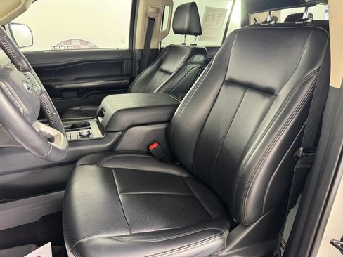 Used 2024 Ford Expedition Max XLT AWD/4WD image 34