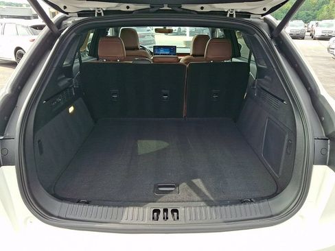 Certified 2023 Lincoln Nautilus Reserve AWD/4WD image 28