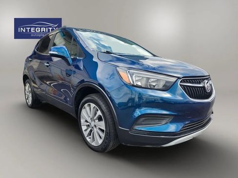 Used 2019 Buick Encore Preferred image 1