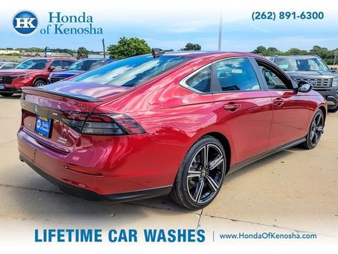 Used 2023 Honda Accord Sport image 5