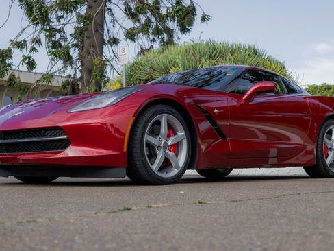 Used 2014 Chevrolet Corvette Stingray Coupe w/ 2LT Preferred Equipment Group image 9