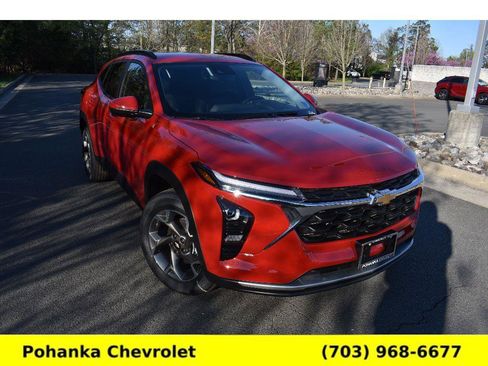 New 2026 Chevrolet Trax LT w/ Driver Confidence Package FWD image 1