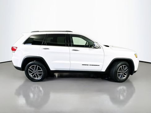 Used 2019 Jeep Grand Cherokee Limited AWD/4WD image 8