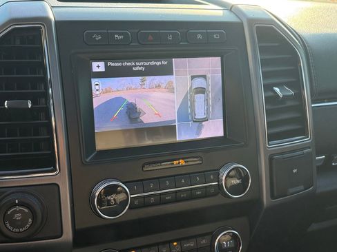 Used 2019 Ford Expedition Platinum image 31