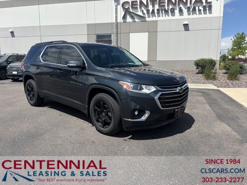 Used 2020 Chevrolet Traverse LT AWD/4WD image 1