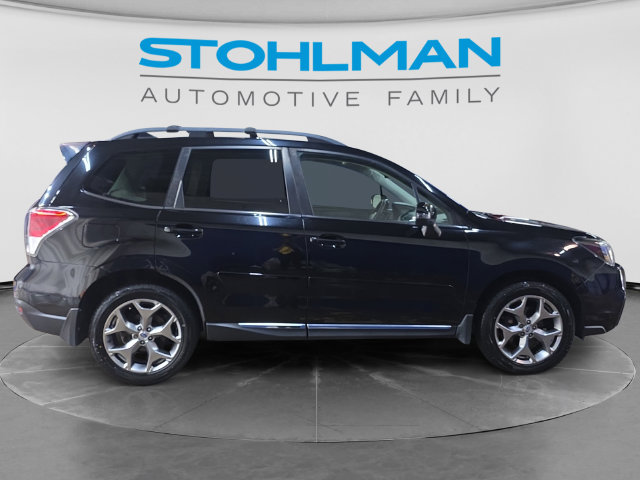 Used 2017 Subaru Forester 2.5i Touring AWD/4WD image 4