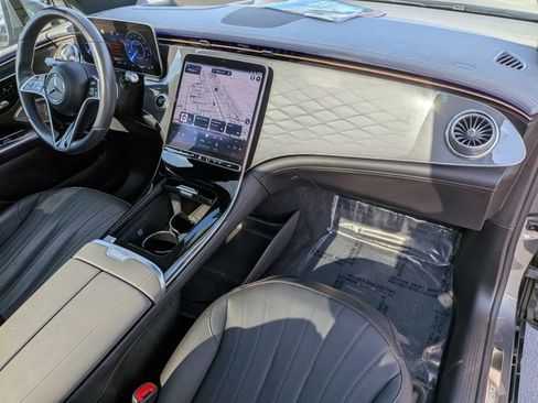 Certified 2023 Mercedes-Benz EQS 450+ 4MATIC SUV image 23