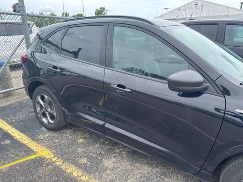 Used 2024 Ford Escape ST-Line w/ Tech Pack #1 AWD/4WD image 7