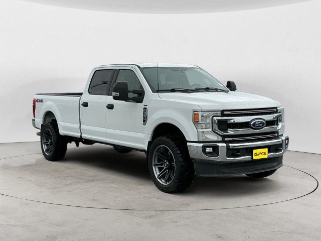 Used 2022 Ford F350 XLT w/ XLT Value Package AWD/4WD image 3