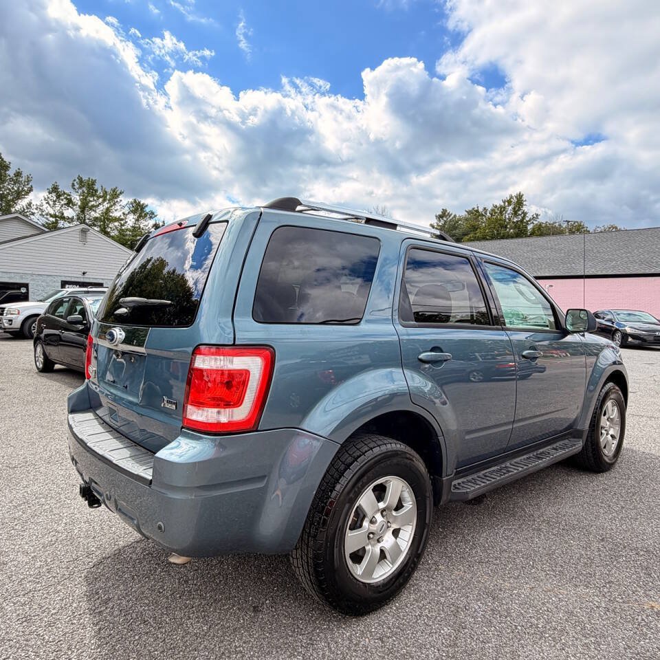 Used 2011 Ford Escape Limited w/ 302A Rapid Spec Order Code FWD image 5