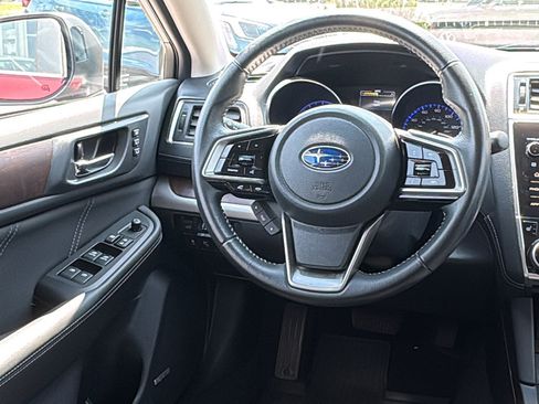 Used 2019 Subaru Outback 2.5i Limited AWD/4WD image 20