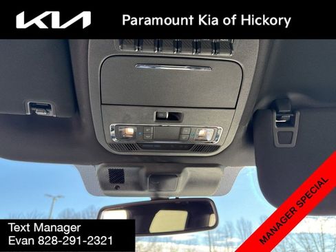 Used 2022 Ford F150 Raptor w/ Convenience Package AWD/4WD image 31
