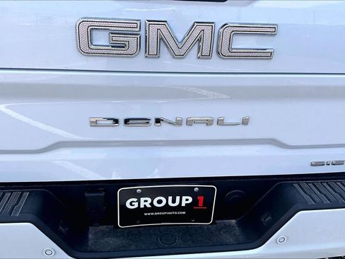 Used 2026 GMC Sierra 3500 Denali w/ Technology Package AWD/4WD image 10