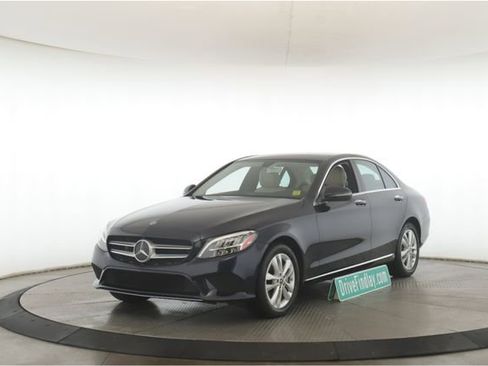 Used 2019 Mercedes-Benz C 300 4MATIC Sedan image 10