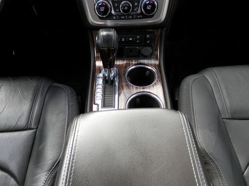 Used 2016 GMC Acadia Denali image 32