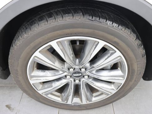 Used 2016 Lincoln MKX Reserve w/ Technology Package AWD/4WD image 3