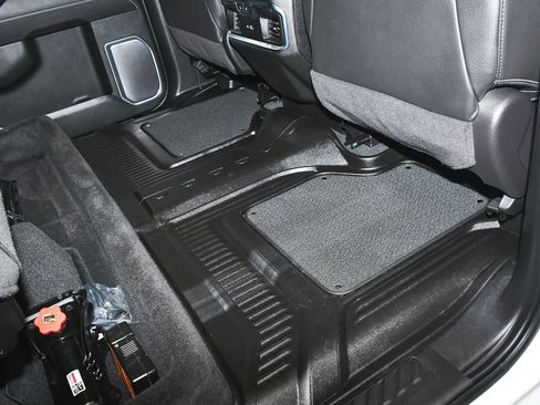 Used 2025 GMC Sierra 1500 Denali AWD/4WD image 49