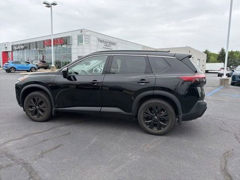 Certified 2023 Nissan Rogue SV w/ SV Premium B Package AWD/4WD image 4