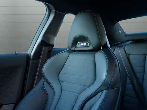 Used 2023 BMW M2 w/ Lighting Package image 62