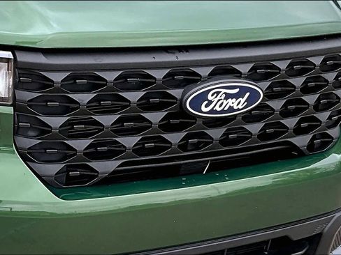 Used 2025 Ford Maverick XLT w/ XLT Luxury Package image 28